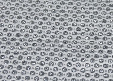 China Schuh-Taschen-Kleidungs-perforiertes Mikrogewebe, weißes perforiertes Kunstleder-Gewebe usine